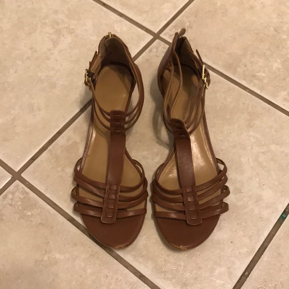 Wedge T-strap sandals